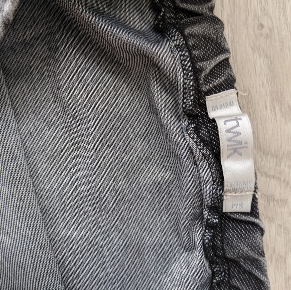 Acid Wash Denim Skirt - Picture 2 of 3